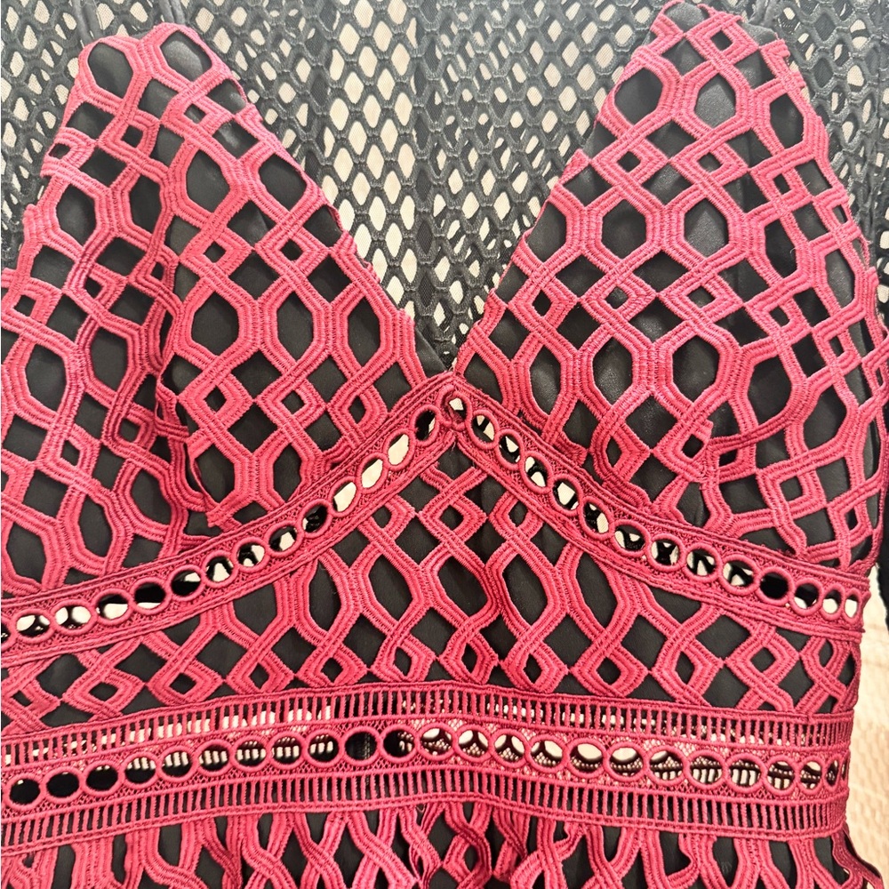 Self-portrait Black and Red Lace Dress - Picture 3 of 8